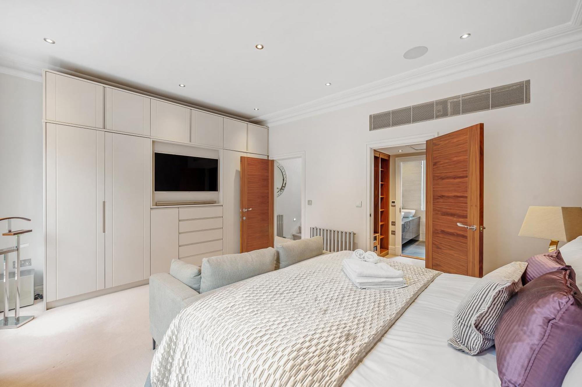 Casa Italia Near Sloane Square - Ac Bedrooms *